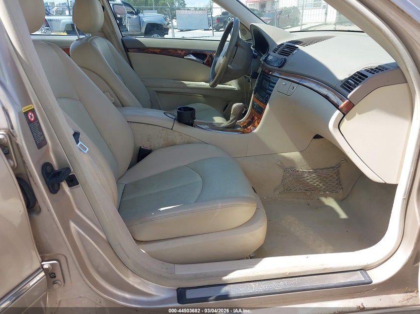 2003 Mercedes-Benz E 320