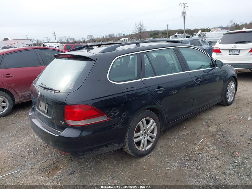 2011 Volkswagen Jetta Sportwagen 2.0L Tdi