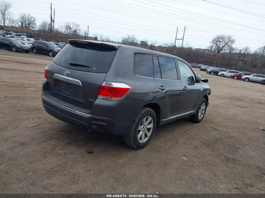 2013 Toyota Highlander Base V6