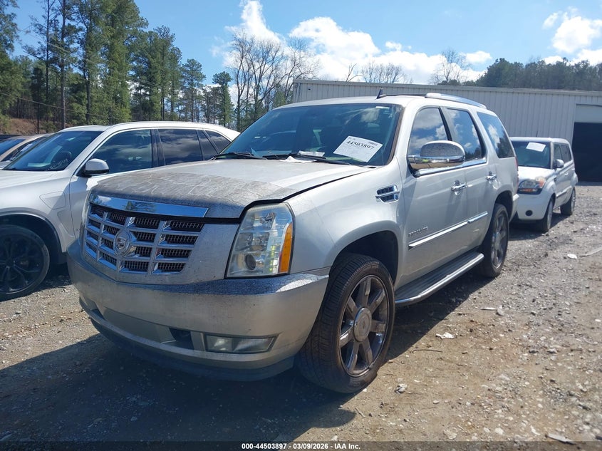 2010 Cadillac Escalade Luxury