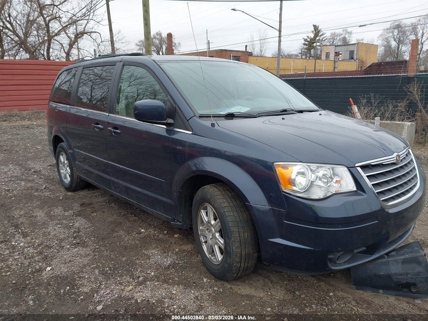 2008 Chrysler Town & Country Touring