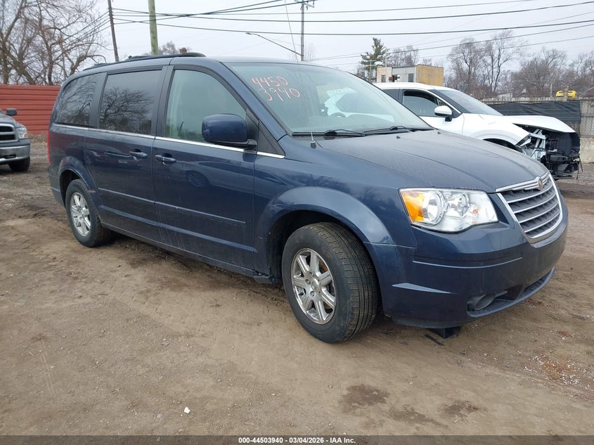 2008 Chrysler Town & Country Touring