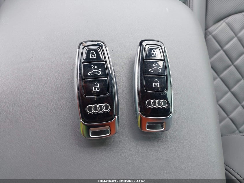 2022 Audi Sq8 Prestige Tfsi Quattro Tiptronic VIN: WA1CWBF13ND030174 Lot: 44504121