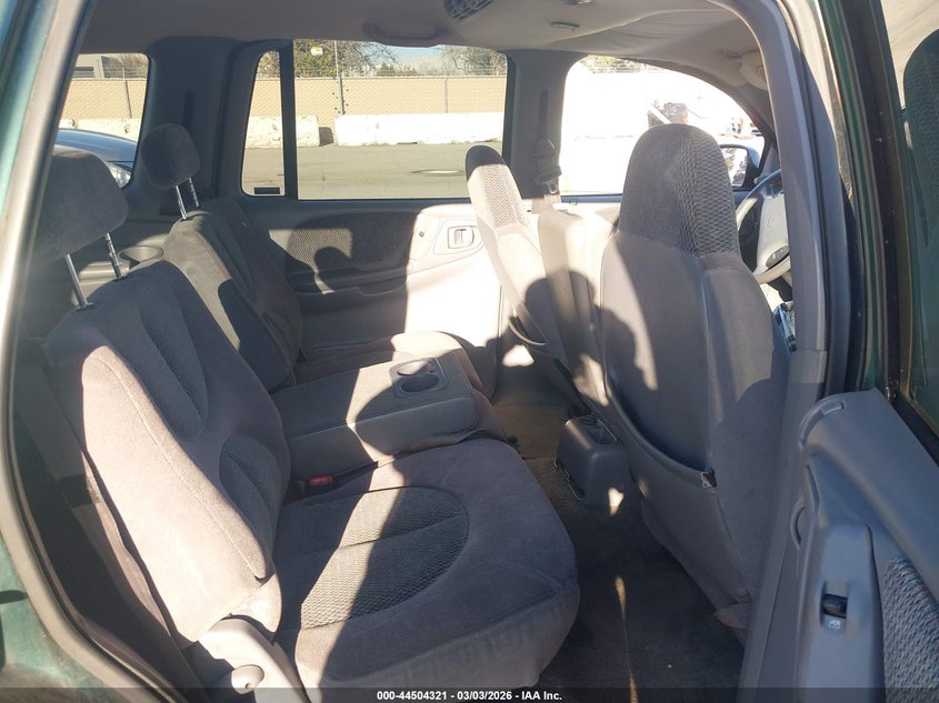 2000 Dodge Durango VIN: 1B4HS28Z3YF253895 Lot: 44504321