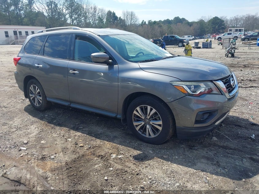 2017 Nissan Pathfinder S