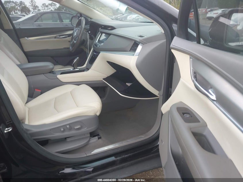 2017 Cadillac Xt5 Luxury