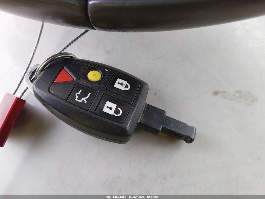 2006 Volvo C70 T5 VIN: YV1MC68246J005359 Lot: 44504356