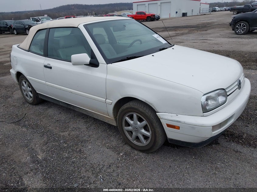 3VWBA81E6WM807995 VOLKSWAGEN CABRIO Photo 1