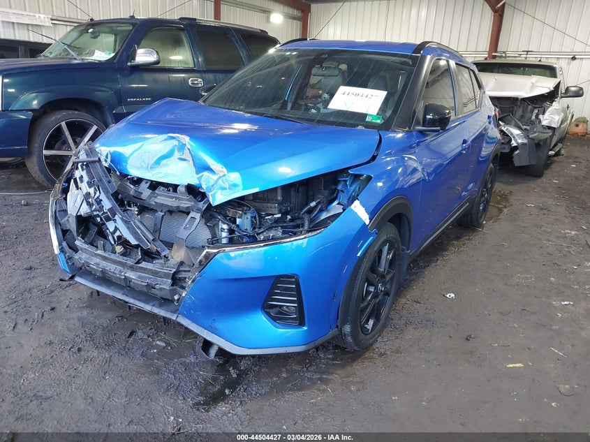 2024 Nissan Kicks Sr Xtronic Cvt