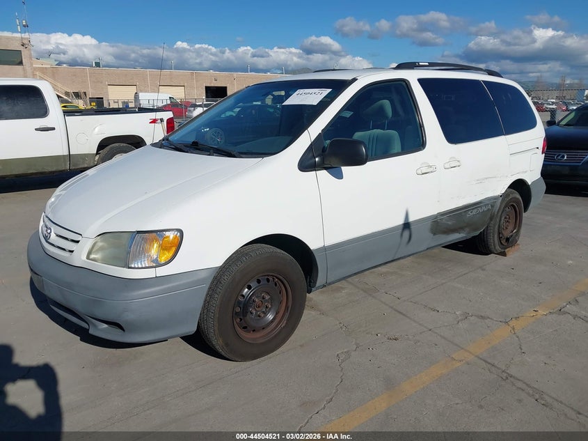 2002 Toyota Sienna Ce