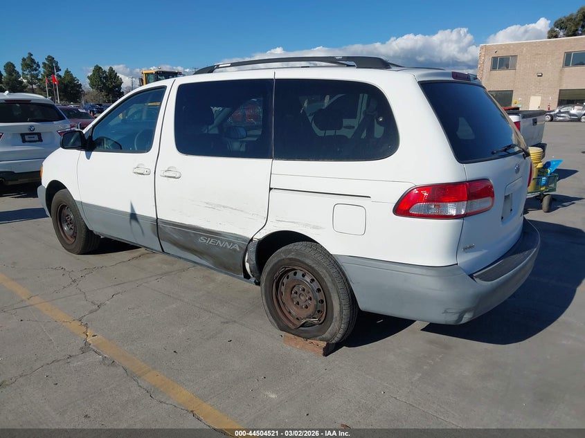 2002 Toyota Sienna Ce