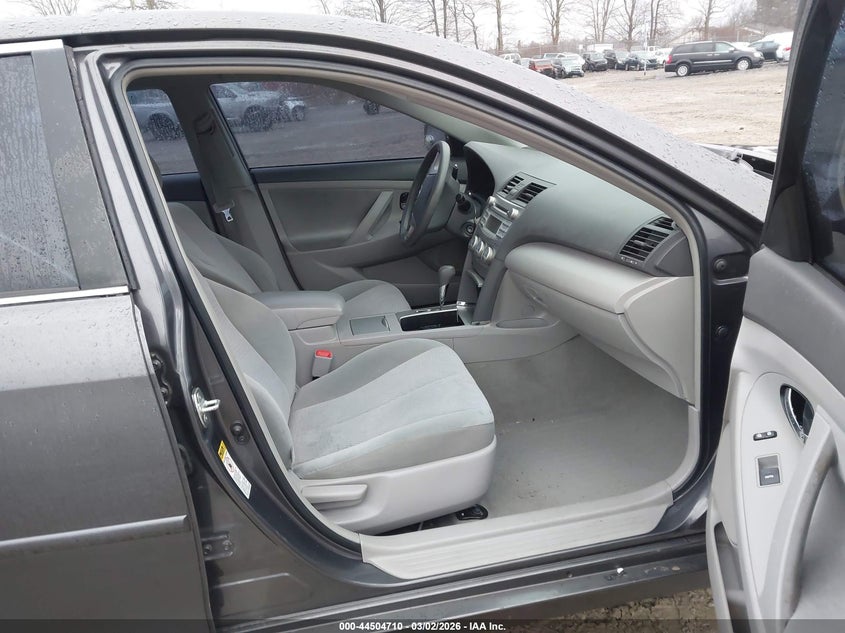 2011 Toyota Camry Le