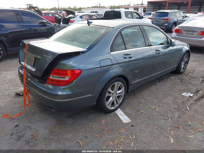 2012 Mercedes-Benz C 300 Luxury 4Matic