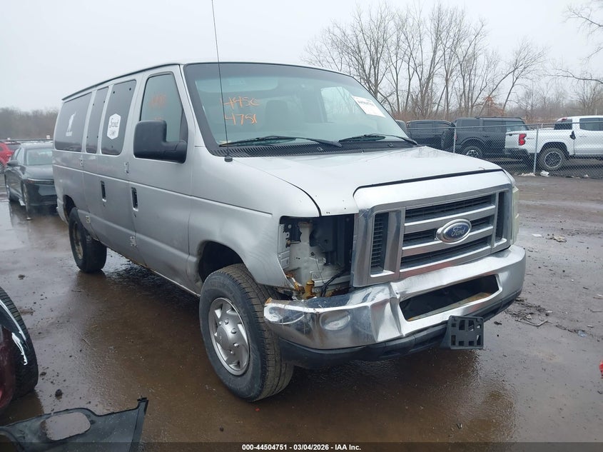 2010 Ford E-350 Super Duty Xl/Xlt