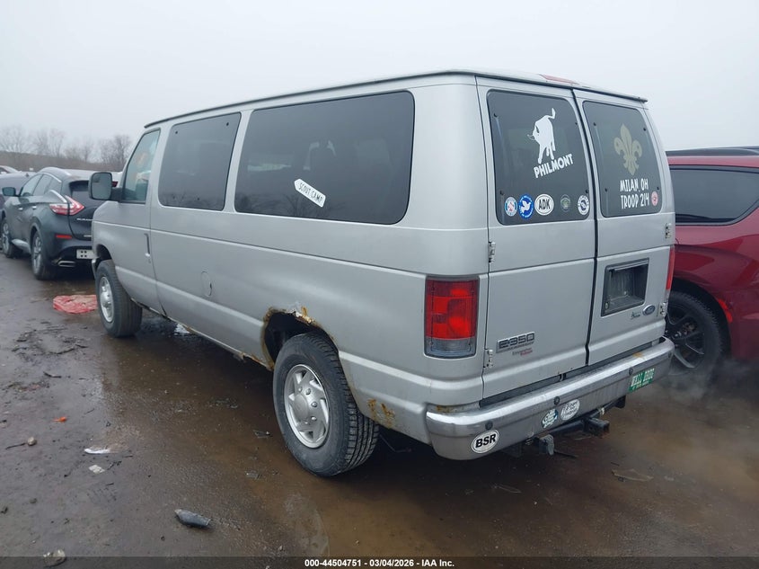 2010 Ford E-350 Super Duty Xl/Xlt