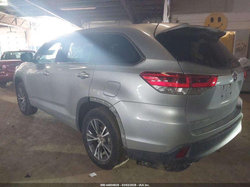 2018 Toyota Highlander Le