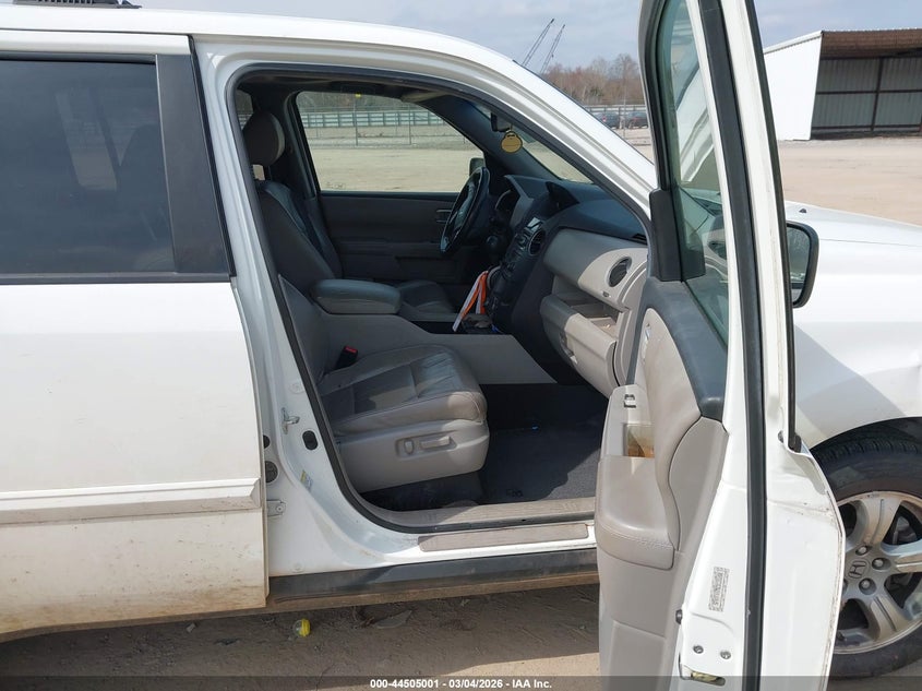 2012 HONDA PILOT auction photo 5