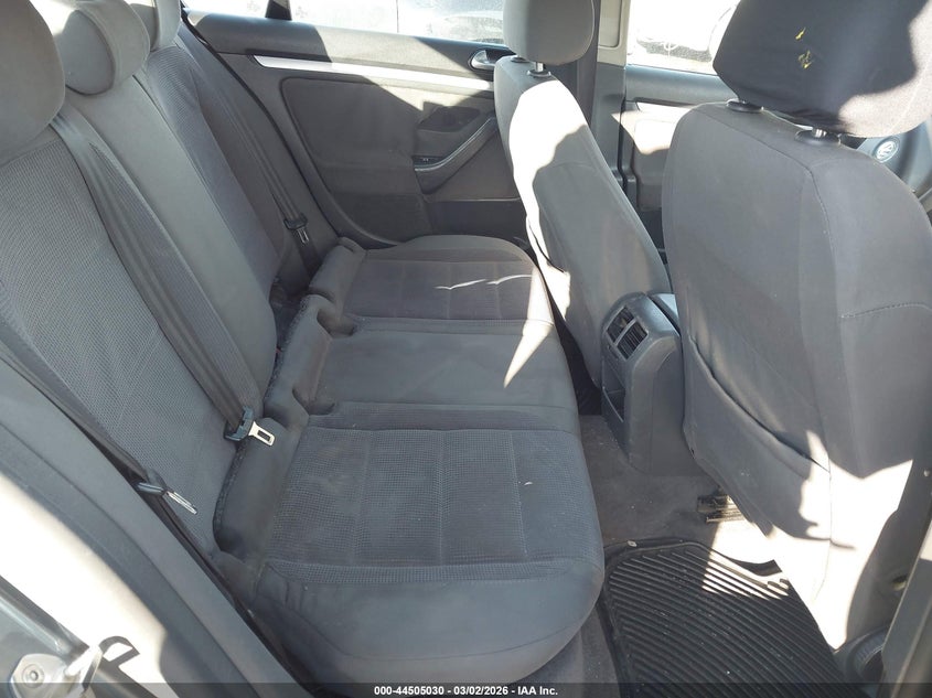 2006 VOLKSWAGEN JETTA auction photo 8