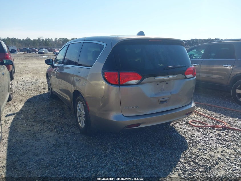 2017 Chrysler Pacifica Touring