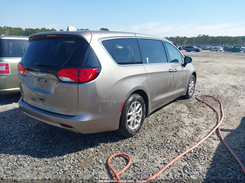 2017 Chrysler Pacifica Touring