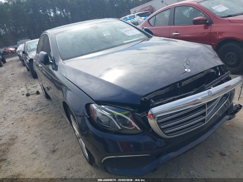 2017 Mercedes-Benz E 300