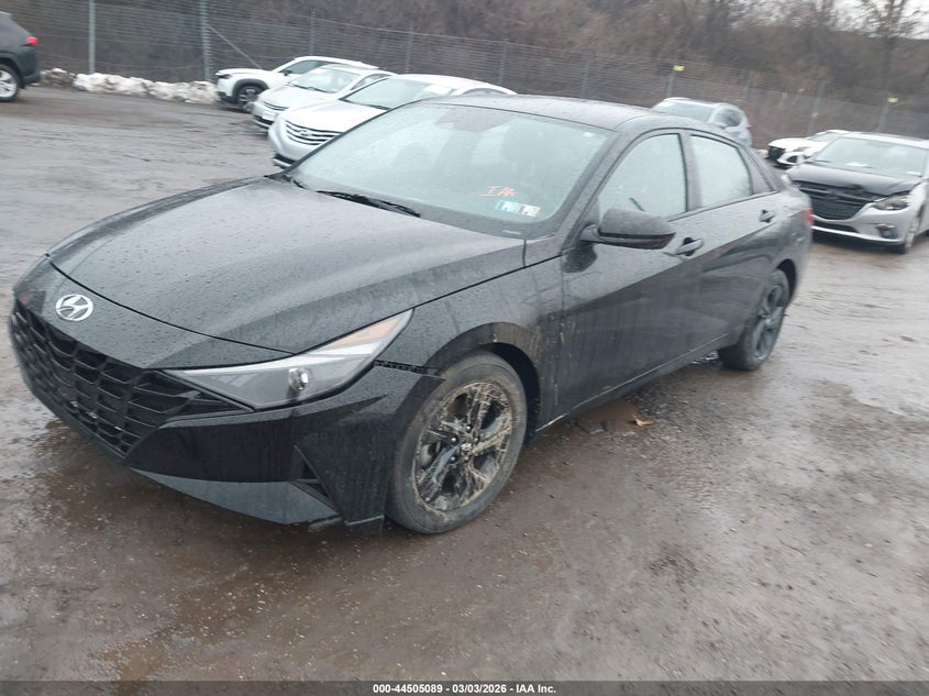 2023 Hyundai Elantra Sel