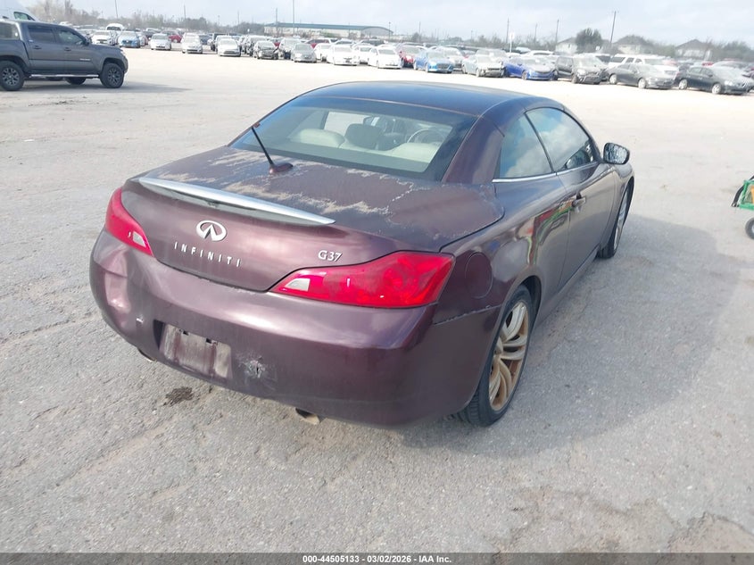2009 Infiniti G37
