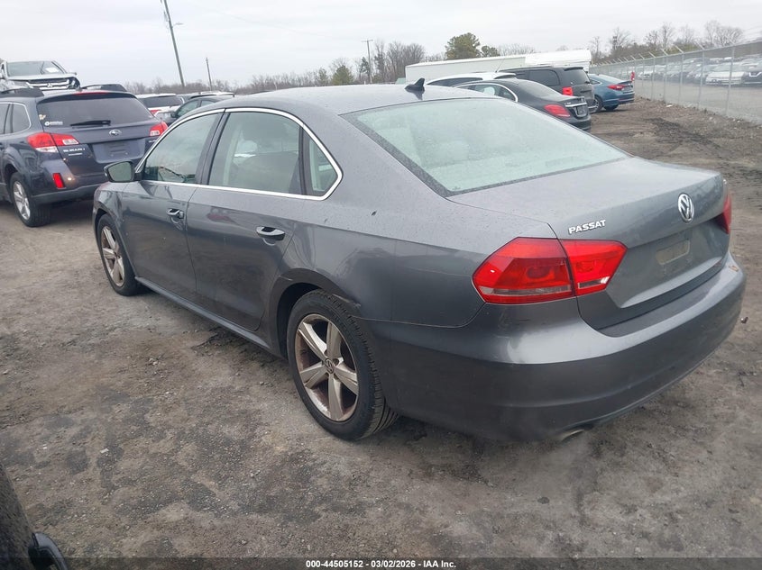 2012 Volkswagen Passat 2.5L Se