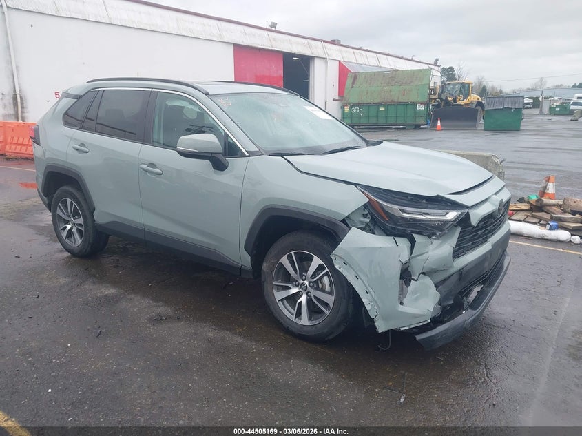 2T3P1RFVXNW297011 TOYOTA RAV4 Photo 1