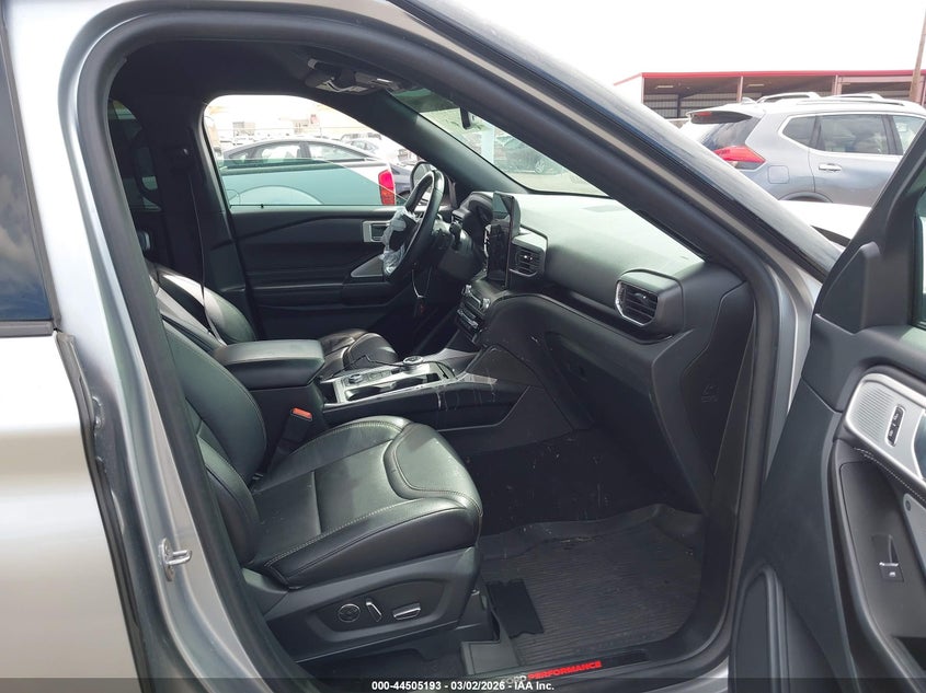 2020 Ford Explorer St