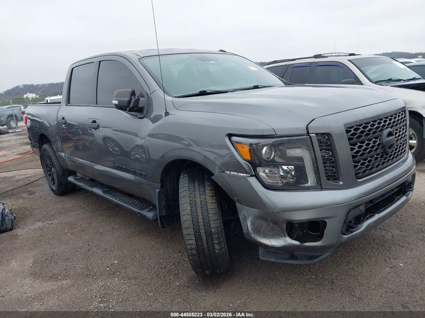 2019 Nissan Titan Sv