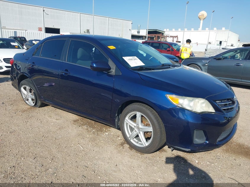 2013 Toyota Corolla Le