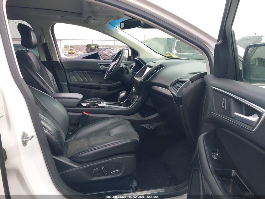 2017 Ford Edge Sport