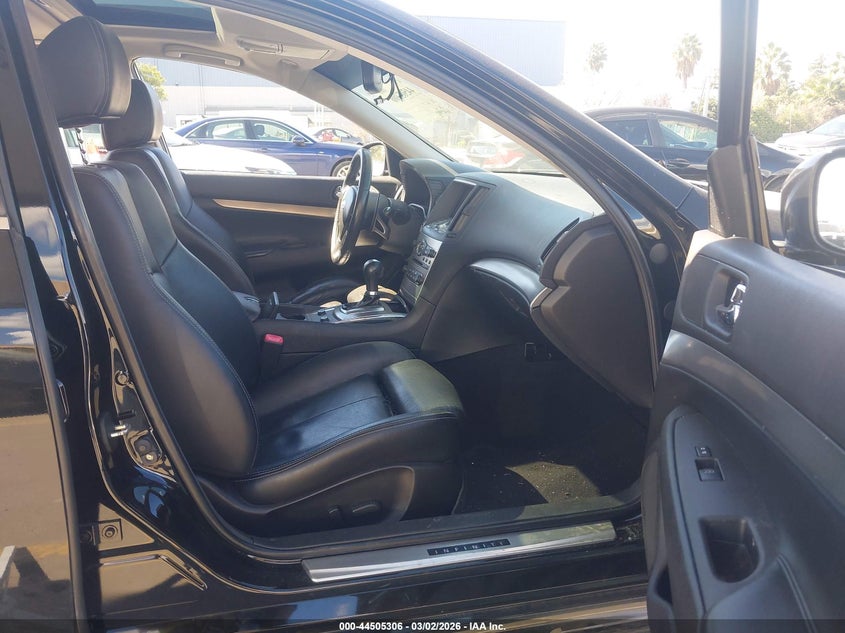 2012 Infiniti G37 Journey