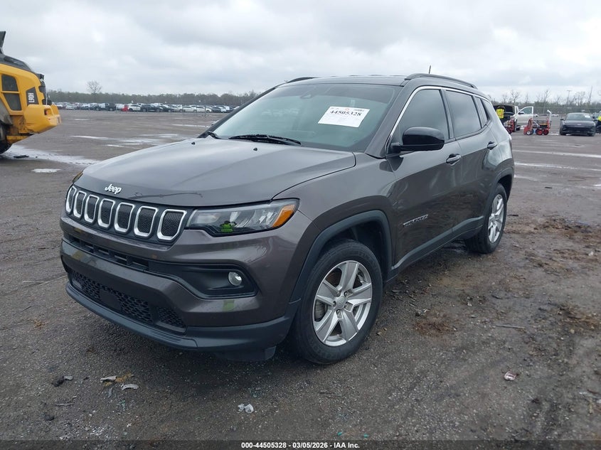 2022 Jeep Compass Latitude Fwd