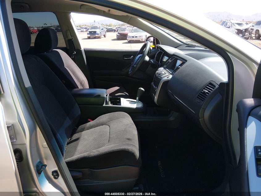 2010 Nissan Murano S