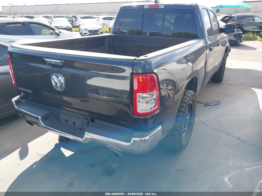 2020 Ram 1500 Big Horn 4X2 6'4 Box