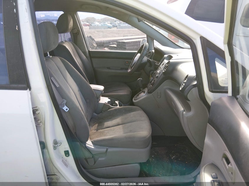 2008 Kia Rondo Lx V6