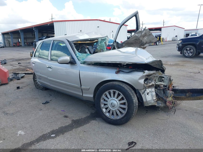 2MEFM75V88X661637 MERCURY GRAND MARQUIS Photo 1