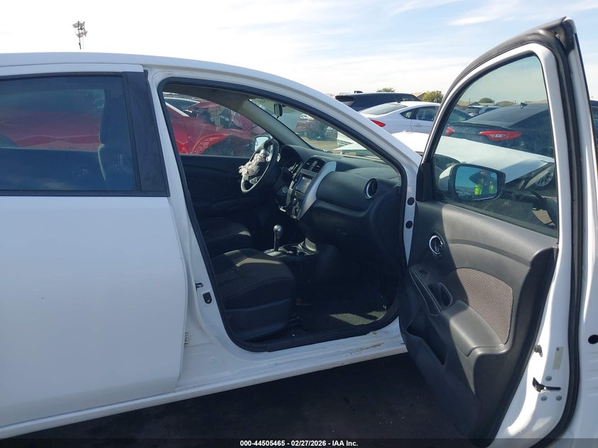 2016 Nissan Versa 1.6 S/1.6 S+/1.6 Sl/1.6 Sv