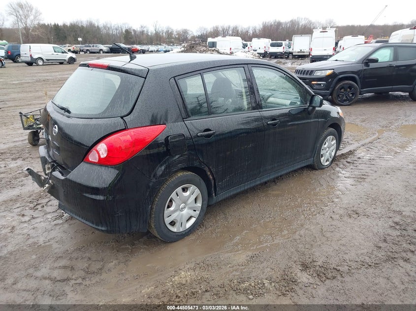 2011 Nissan Versa 1.8S