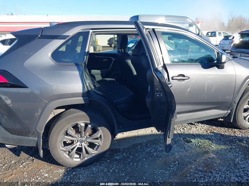 VIN 2T3B6RFV1RW054284 2024 TOYOTA RAV4 HYBRID XLE PREMIUM