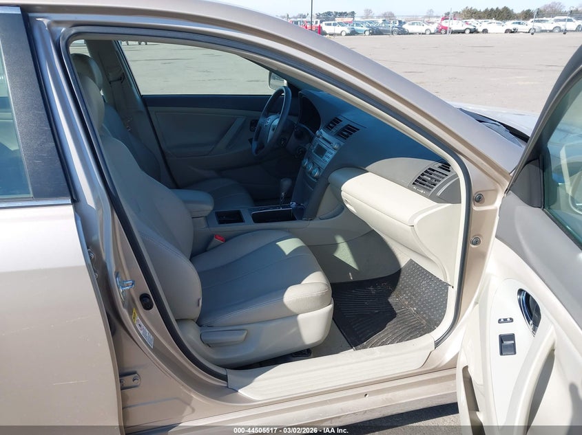 2009 Toyota Camry Le