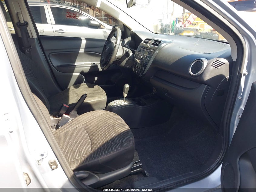 2015 Mitsubishi Mirage Es