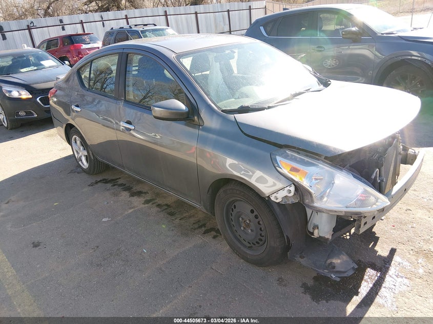 2019 Nissan Versa 1.6 Sv