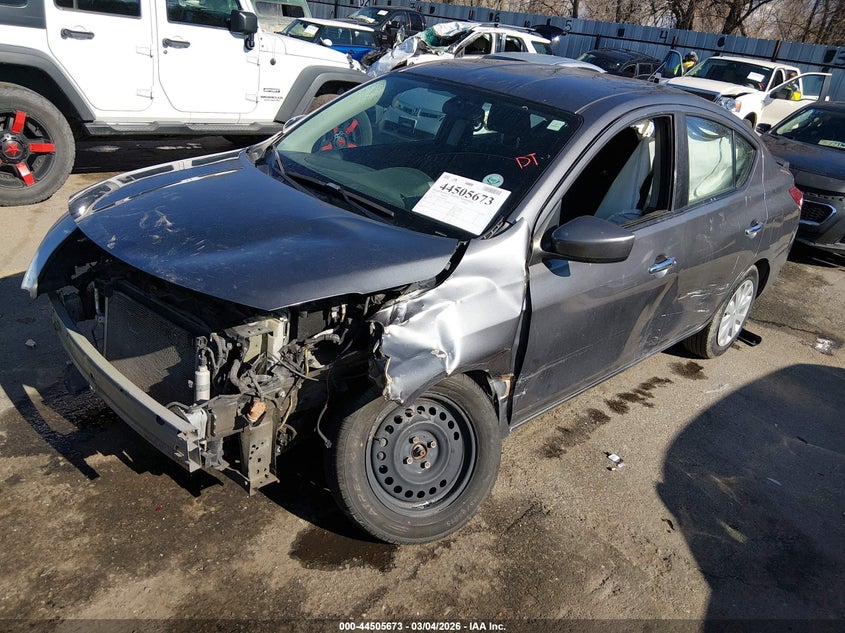 2019 Nissan Versa 1.6 Sv