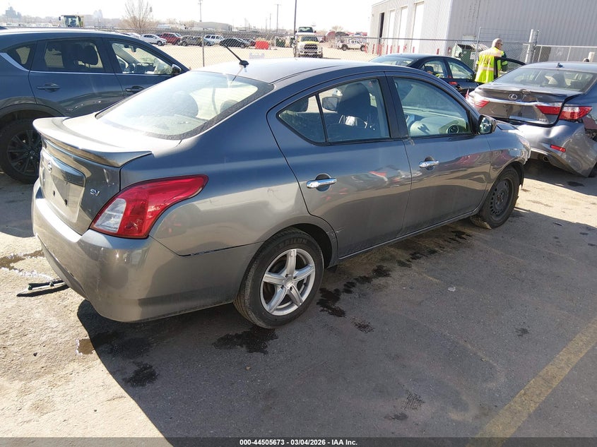2019 Nissan Versa 1.6 Sv