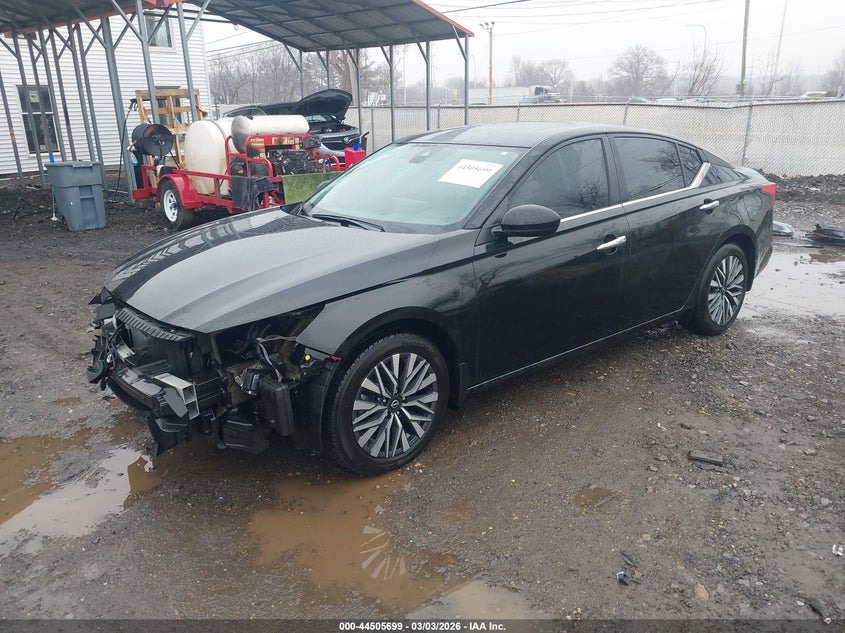 2024 Nissan Altima Sv Fwd