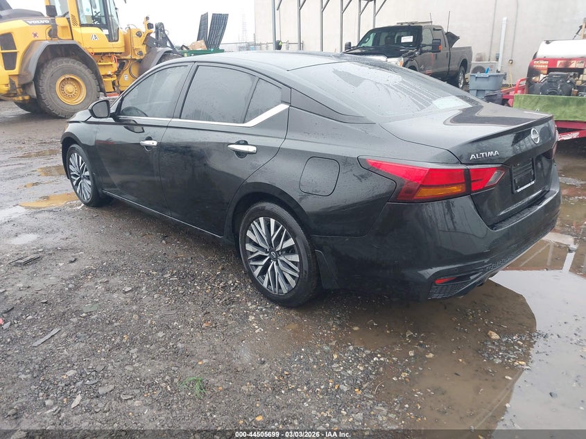 2024 Nissan Altima Sv Fwd