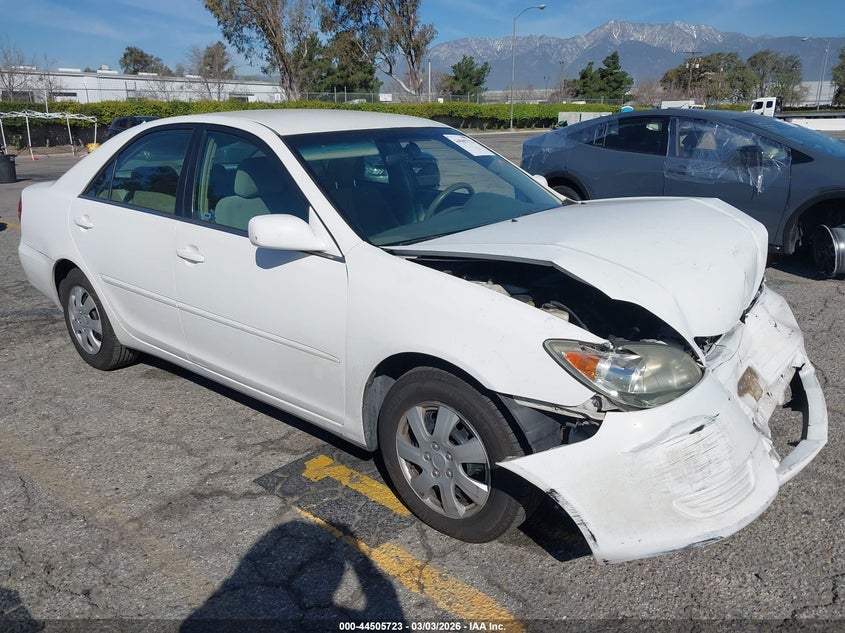 2005 Toyota Camry Le